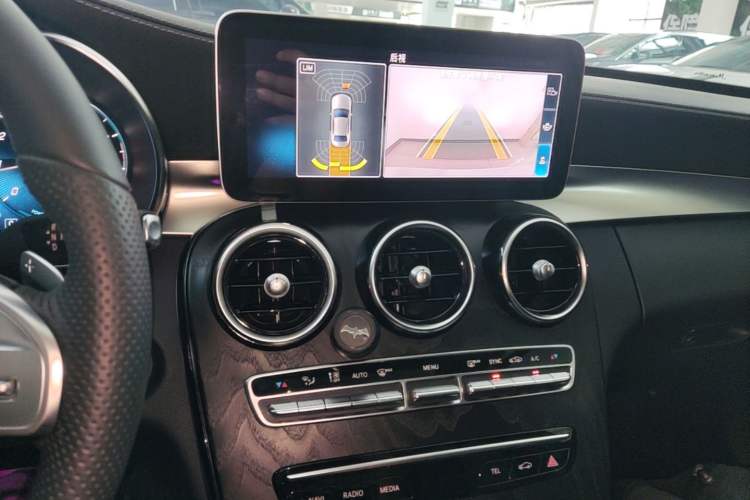 Used Mercedes-Benz C-Class 2020 Restyled C 260 L Sport Edition Audio And AC Panel