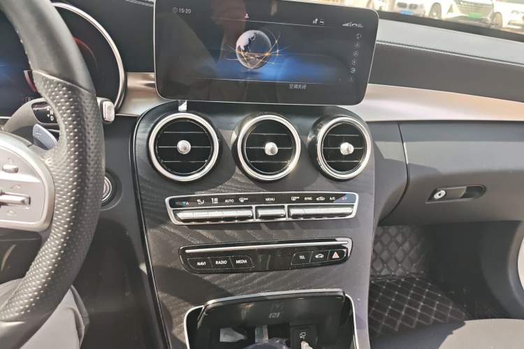 Used Mercedes-Benz C-Class 2020 C 260 L Sport Edition Audio And AC Panel
