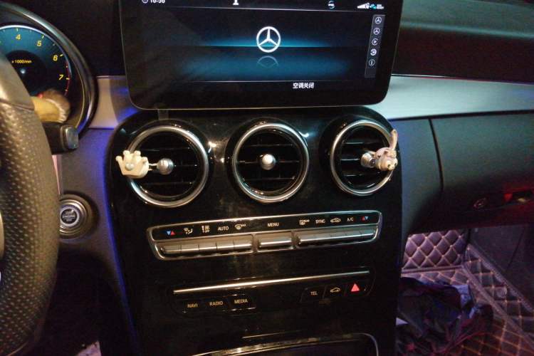 Used Mercedes-Benz C-Class 2020 Restyled C 260 Sport Edition Audio And AC Panel