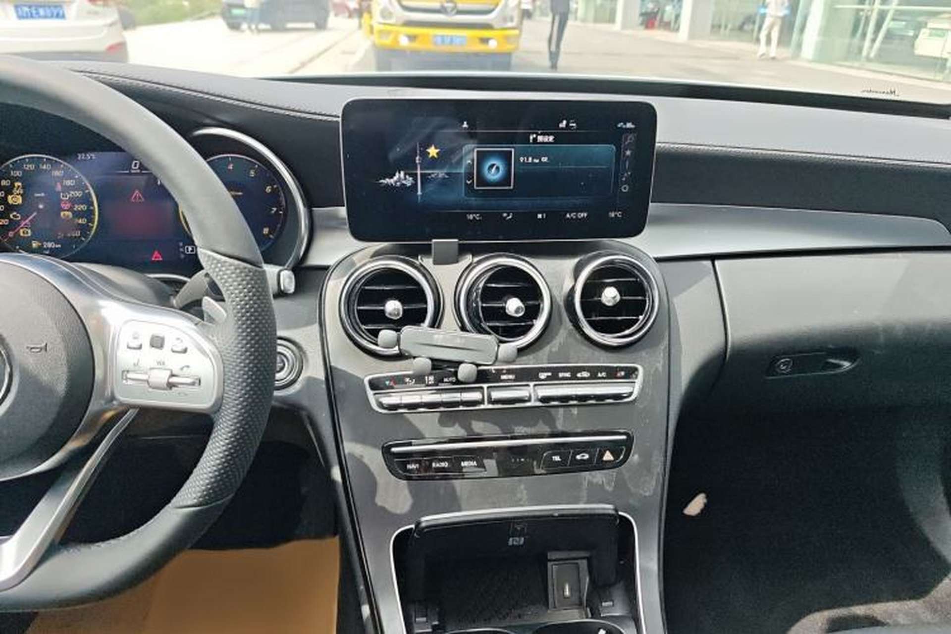 Used Mercedes-Benz C-Class 2020 Restyled C 260 L Sport Edition Audio And AC Panel