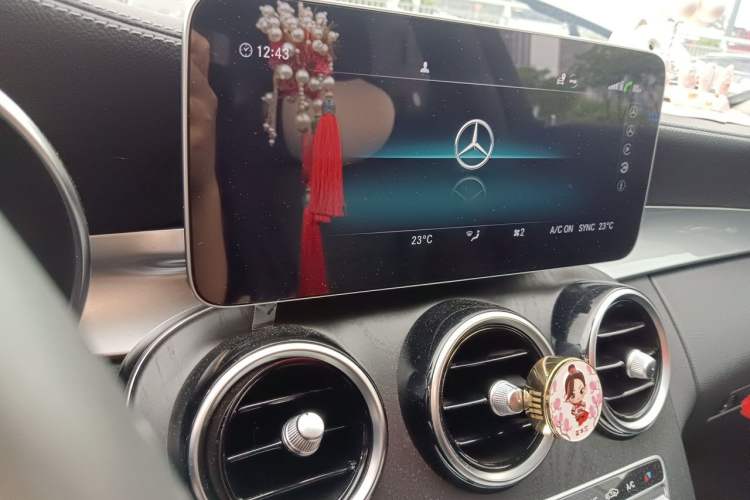 Used Mercedes-Benz C-Class 2020 Restyled C 260 L Sport Edition Audio And AC Panel