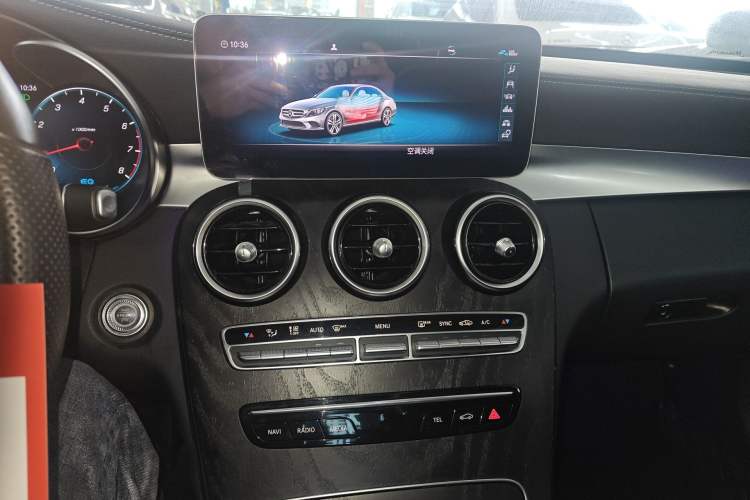 Used Mercedes-Benz C-Class 2020 Restyled C 260 L Sport Edition Audio And AC Panel