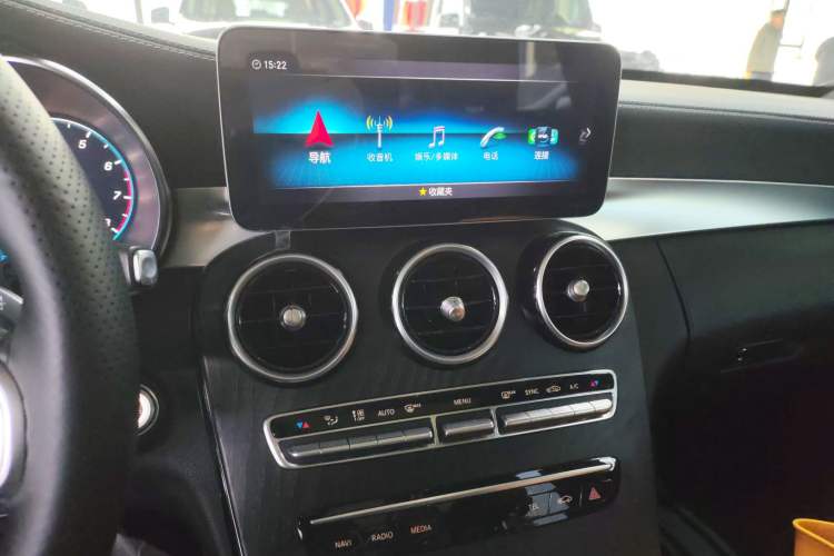 Used Mercedes-Benz C-Class 2020 C 260 L Sport Edition Audio And AC Panel