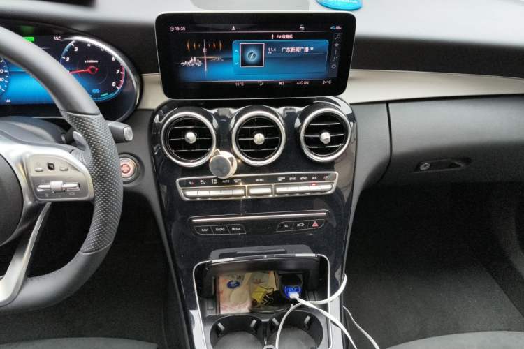 Used Mercedes-Benz C-Class 2020 Restyled C 260 Sport Edition Audio And AC Panel