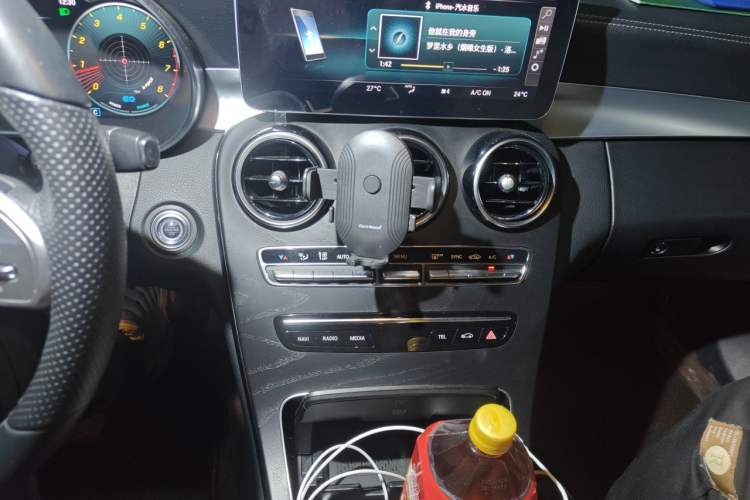 Used Mercedes-Benz C-Class 2020 C 260 L Sport Edition Audio And AC Panel