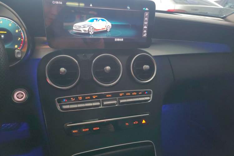 Used Mercedes-Benz C-Class 2020 Restyled C 200 L Fashion Edition Sport Version Audio And AC Panel