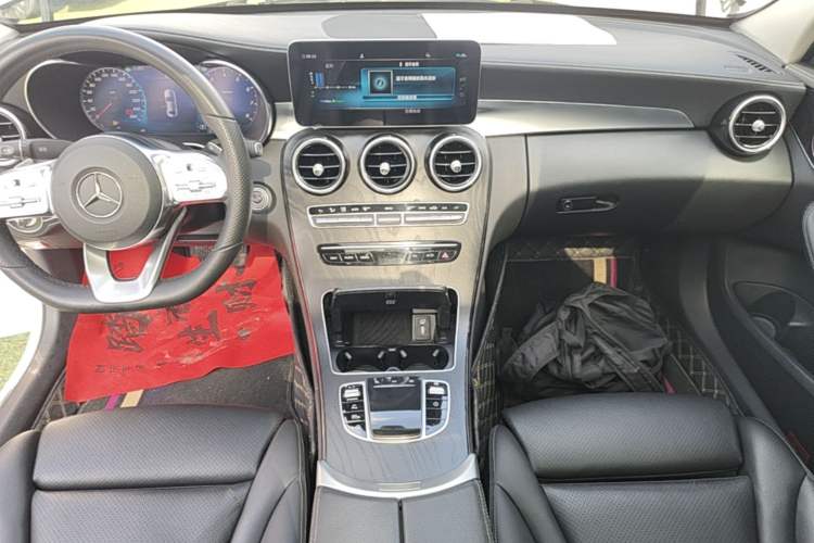 Used Mercedes-Benz C-Class 2020 Restyled C 260 L Sport Edition Audio And AC Panel