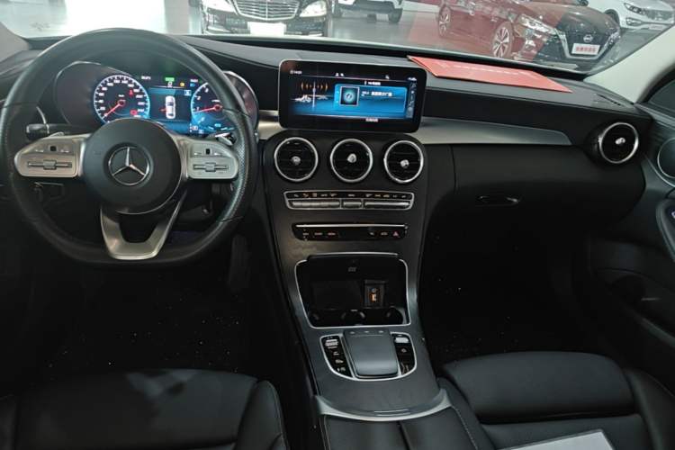 Used Mercedes-Benz C-Class 2020 Restyled C 260 L Sport Edition Audio And AC Panel