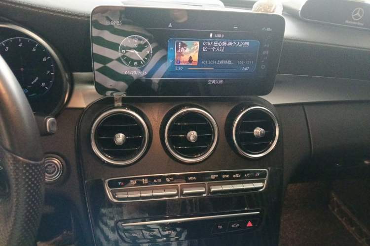 Used Mercedes-Benz C-Class 2020 C 260 L Sport Edition Audio And AC Panel