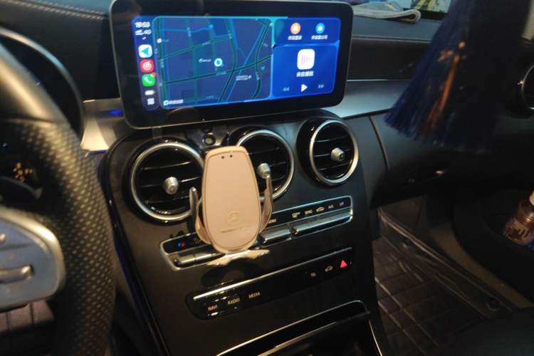 Used Mercedes-Benz C-Class 2020 Updated C 200 L Fashion Edition Audio And AC Panel