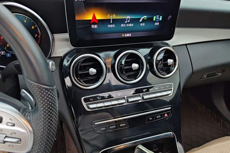 Used Mercedes-Benz C-Class 2020 C 260 Sport Edition Audio And AC Panel
