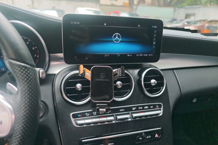 Used Mercedes-Benz C-Class 2020 Restyled C 200 L Dynamic Sports Edition Audio And AC Panel