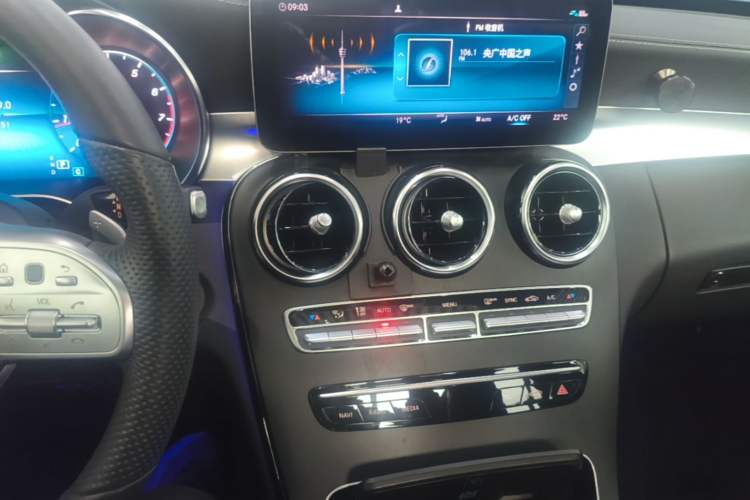 Used Mercedes-Benz C-Class 2020 Restyled C 260 L Sport Edition Audio And AC Panel