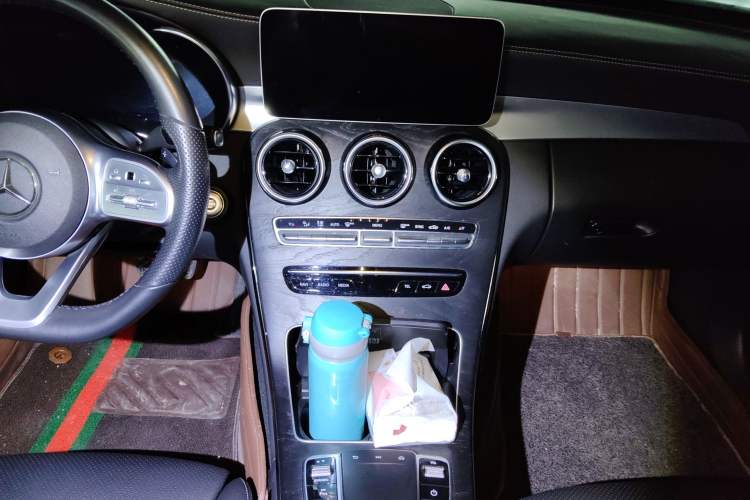 Used Mercedes-Benz C-Class 2020 C 260 L Sport Edition Audio And AC Panel