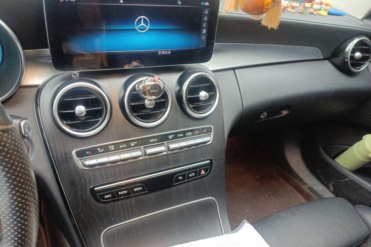 Used Mercedes-Benz C-Class 2020 Restyled C 200 L Dynamic Sports Edition Audio And AC Panel