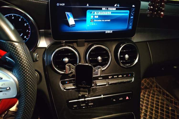 Used Mercedes-Benz C-Class 2020 C 200 L Fashion Edition Sport Version Audio And AC Panel