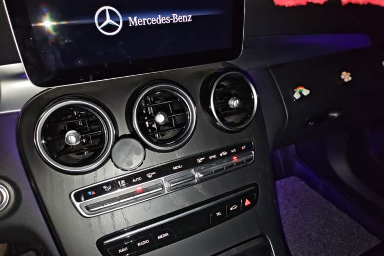 Used Mercedes-Benz C-Class 2020 Restyled C 260 L Sport Edition Audio And AC Panel