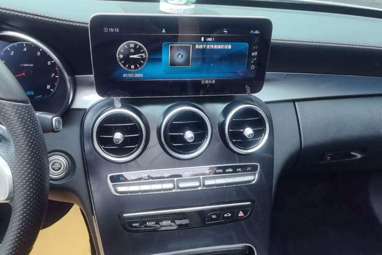 Used Mercedes-Benz C-Class 2020 Restyled C 260 L Sport Edition Audio And AC Panel