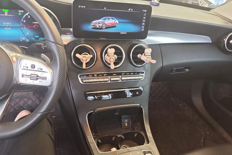Used Mercedes-Benz C-Class 2020 Restyled C 260 L Sport Edition Audio And AC Panel