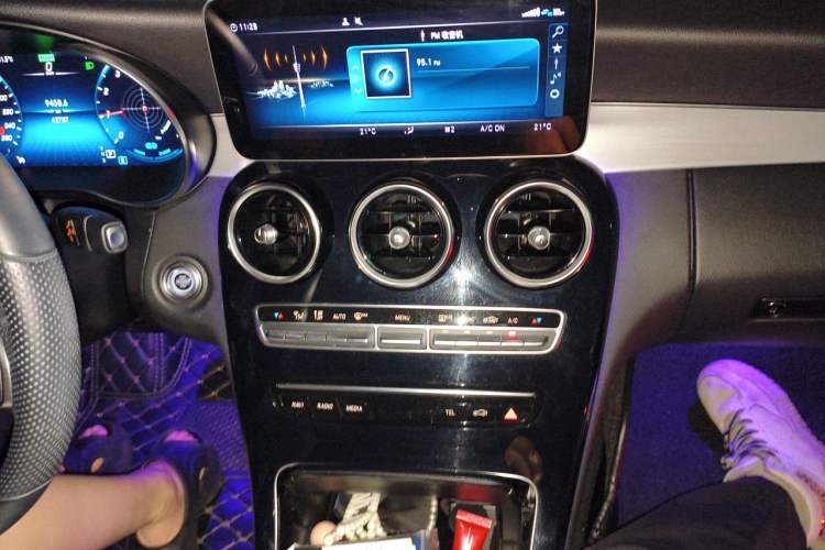Used Mercedes-Benz C-Class 2020 Restyled C 260 Sport Edition Audio And AC Panel