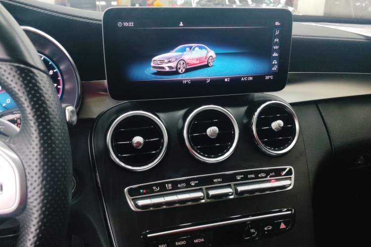 Used Mercedes-Benz C-Class 2020 C 260 L Sport Edition Audio And AC Panel