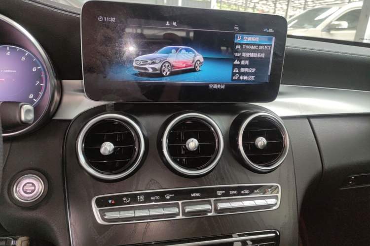Used Mercedes-Benz C-Class 2020 Restyled C 260 L Sport Edition Audio And AC Panel
