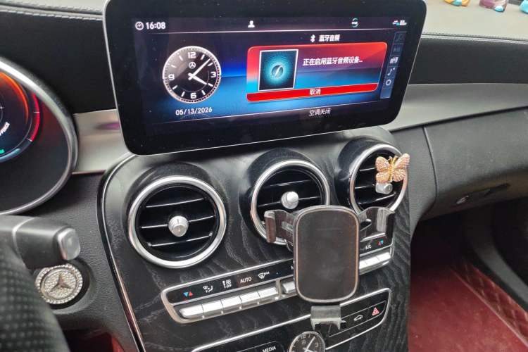 Used Mercedes-Benz C-Class 2020 Restyled C 260 L Sport Edition Audio And AC Panel