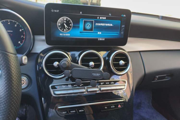 Used Mercedes-Benz C-Class 2020 Restyled C 260 Sport Edition Audio And AC Panel