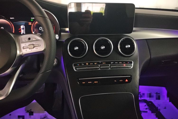 Used Mercedes-Benz C-Class 2020 C 200 L Fashion Edition Sport Version Audio And AC Panel