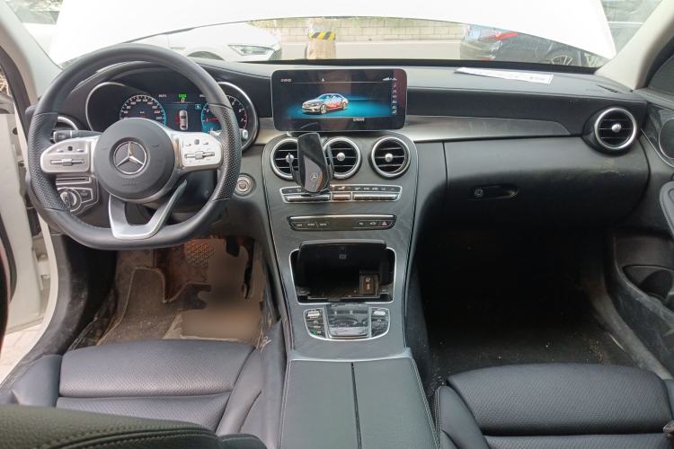 Used Mercedes-Benz C-Class 2020 Restyled C 260 L Sport Edition Center Console