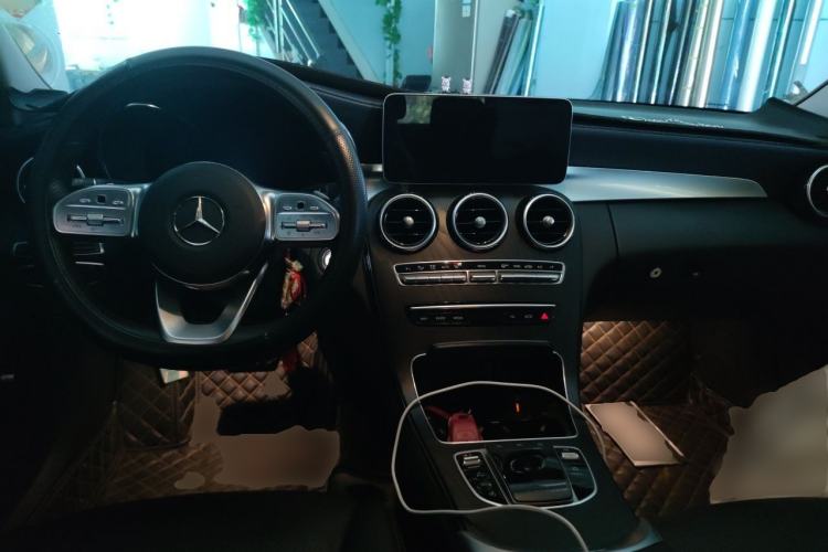 Used Mercedes-Benz C-Class 2020 Restyled C 260 L Sport Edition Center Console