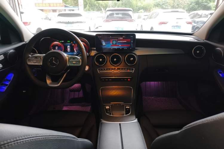 Used Mercedes-Benz C-Class 2020 Restyled C 260 L Sport Edition Center Console