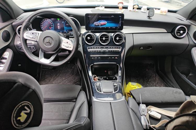 Used Mercedes-Benz C-Class 2020 Restyled C 260 Sport Edition Center Console