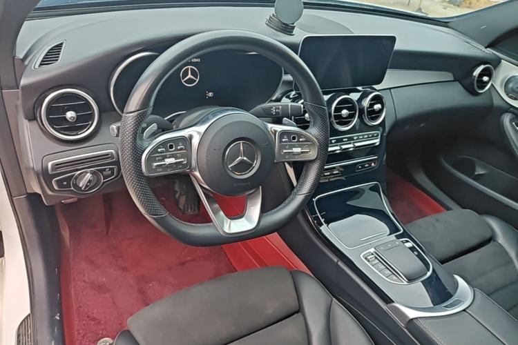 Used Mercedes-Benz C-Class 2020 Restyled C 260 Sport Edition Center Console