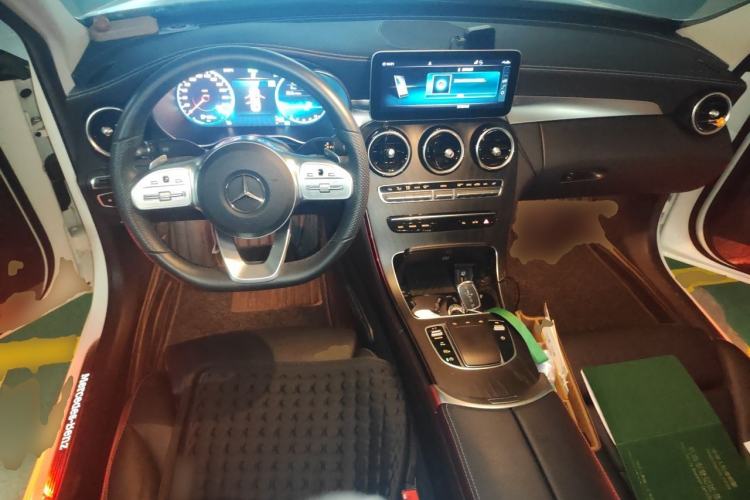 Used Mercedes-Benz C-Class 2020 C 260 L Sport Edition Center Console