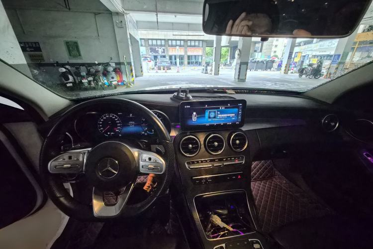 Used Mercedes-Benz C-Class 2020 Restyled C 200 L Fashion Edition Sport Version Center Console
