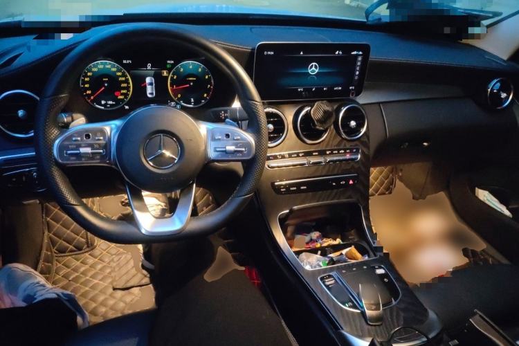 Used Mercedes-Benz C-Class 2020 Restyled C 200 L Fashion Edition Sport Version Center Console