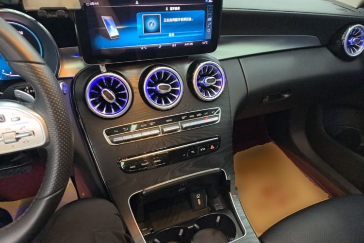 Used Mercedes-Benz C-Class 2020 C 260 L Sport Edition Center Console