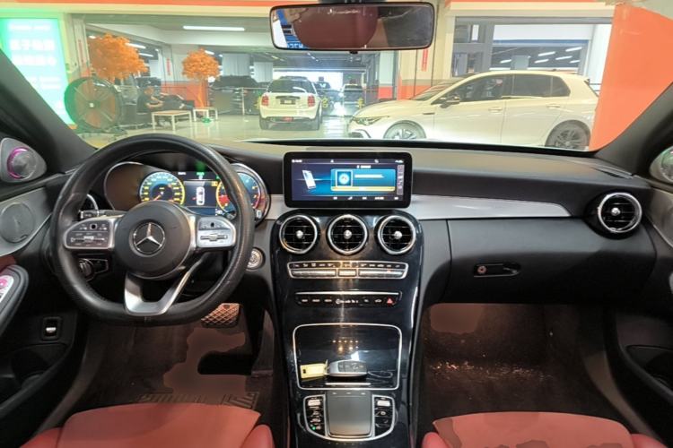 Used Mercedes-Benz C-Class 2020 Restyled C 260 Sport Edition Center Console