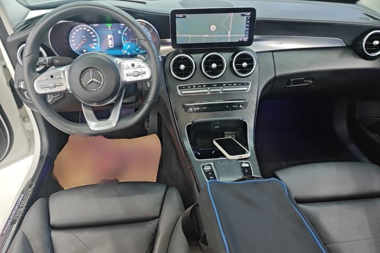 Used Mercedes-Benz C-Class 2020 Restyled C 260 L Sport Edition Center Console