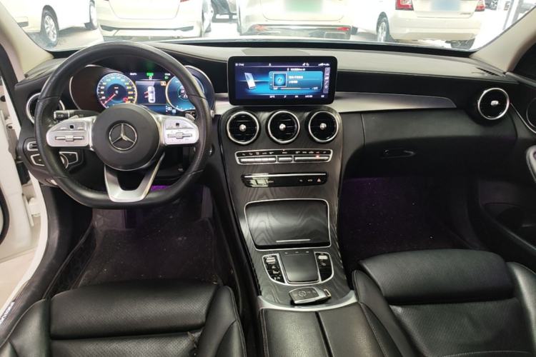 Used Mercedes-Benz C-Class 2020 Restyled C 260 L Sport Edition Center Console
