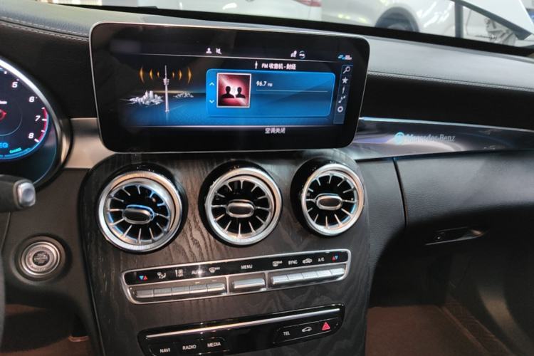Used Mercedes-Benz C-Class 2020 Restyled C 260 L Sport Edition Center Console