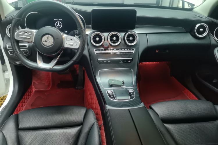 Used Mercedes-Benz C-Class 2020 Restyled C 260 L Sport Edition Center Console