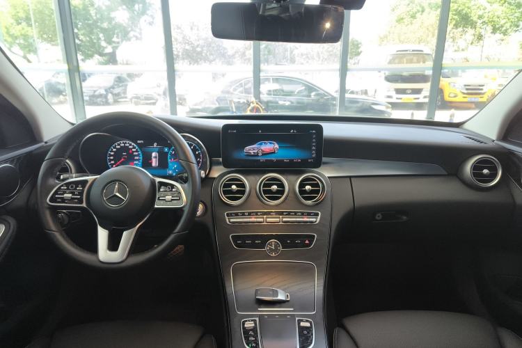 Used Mercedes-Benz C-Class 2020 Restyled C 200 Estate Center Console