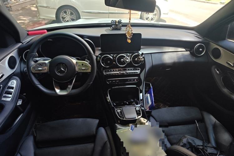 Used Mercedes-Benz C-Class 2020 Restyled C 260 Sport Edition Center Console