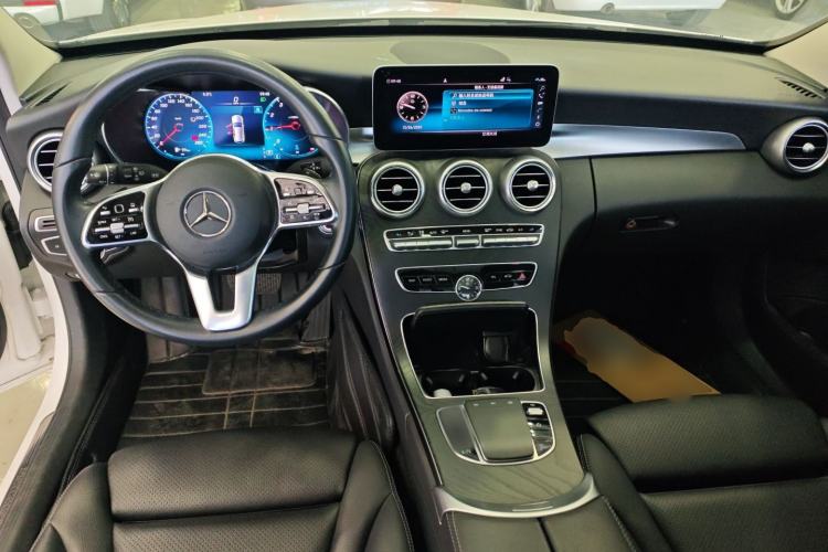 Used Mercedes-Benz C-Class 2020 C 200 station wagon Center Console