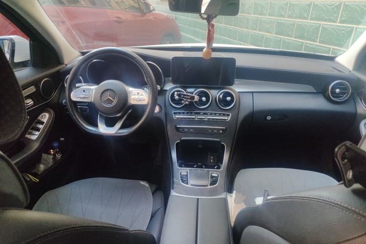 Used Mercedes-Benz C-Class 2020 C 260 L Sport Edition Center Console