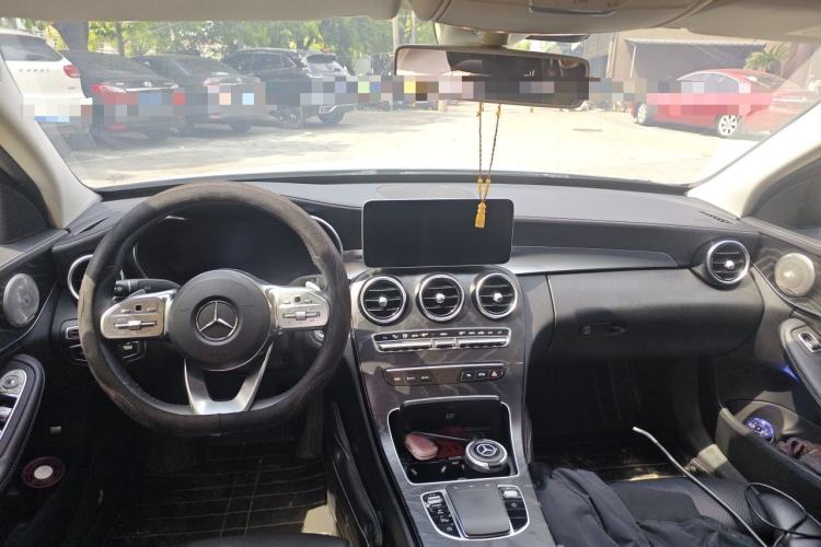 Used Mercedes-Benz C-Class 2020 C 260 L Sport Edition Center Console