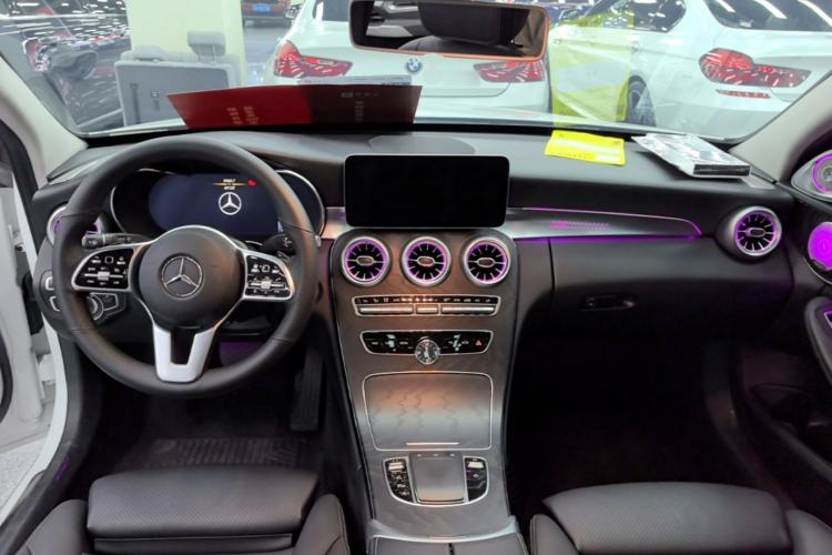 Used Mercedes-Benz C-Class 2020 C 260 Estate Center Console