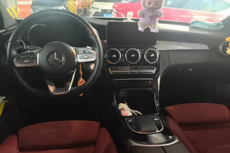 Used Mercedes-Benz C-Class 2020 C 260 Sport Edition Center Console